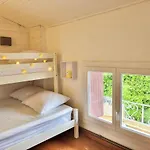 Maupiti, Maisonnette En Bord De D'ares * Ares